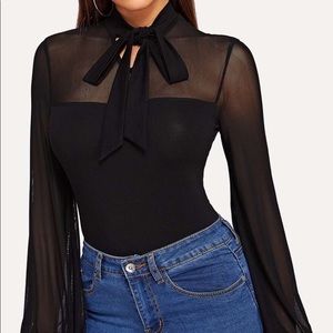 NEVER WORN tie neck long sleeve